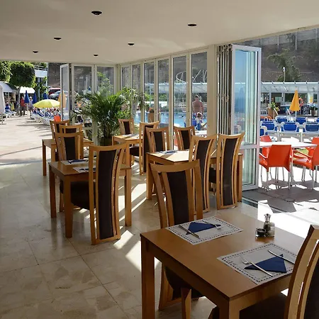 Hotel apartamentowy Bahia Blanca